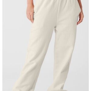 ALO Yoga Accolade Sweatpants